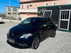 Usata 2017 Lancia Ypsilon Due volumi | 9900 € (Buon prezzo)