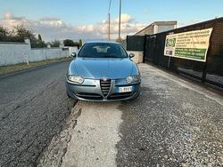 Grigio Usata 2003 Alfa Romeo 147 Due volumi | 1500 € (Ottimo prezzo)