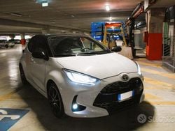 Grigio Usata 2023 Toyota Yaris Hybrid Sport SUV | 22.500 € (Ottimo prezzo)