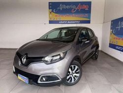 Grigio Usata 2016 Renault Captur Life SUV | 9490 € (Cara)