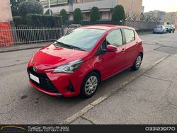 Rosso Usata 2019 Toyota Yaris Hybrid Cool Tre volumi | 9500 € (Super prezzo)