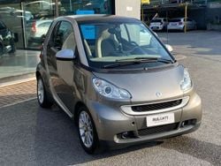 Grigio Usata 2008 Smart ForTwo Coupé Passion Due volumi | 3900 € (Buon prezzo)