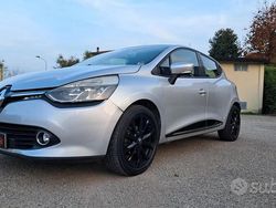 Grigio Usata 2013 Renault Clio IV Tre volumi | 4999 € (Buon prezzo)