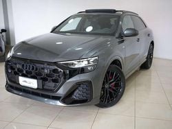 Grigio Nuova 2025 Audi Q8 S-Line SUV | 90.990 € (Super prezzo)