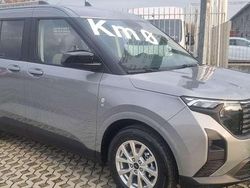 Grigio Nuova 2025 Ford Tourneo Courier Titanium Monovolume | 22.000 € (Buon prezzo)