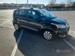 Nero Usata 2010 Citroën C3 Picasso Monovolume | 4400 €
