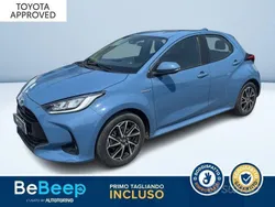 Azzurro metallizzato Usata 2021 Toyota Yaris Hybrid Trend Tre volumi | 18.000 € (Buon prezzo)