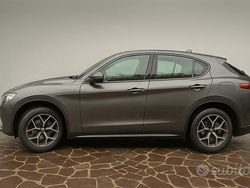 Grigio Usata 2019 Alfa Romeo Stelvio Executive SUV | 23.500 € (Ottimo prezzo)