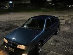 Usata 1992 Renault 19 Tre volumi | 2500 €