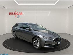 Grigio Nuova 2025 Skoda Octavia Style Station wagon | 34.500 € (Buon prezzo)
