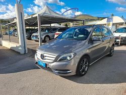 Grigio Usata 2014 Mercedes B180 Premium Monovolume | 8900 € (Buon prezzo)