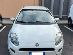 Bianco Usata 2012 Fiat Grande Punto Due volumi | 3800 € (Buon prezzo)