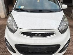 Usata 2013 Kia Picanto Due volumi | 1500 € (Super prezzo)