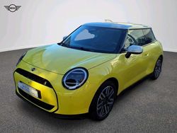 Giallo Usata 2025 Mini Cooper SE Classic Due volumi | 30.299 € (Cara)