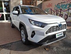 Bianco Usata 2021 Toyota RAV4 Hybrid Business Edition SUV | 28.800 € (Buon prezzo)