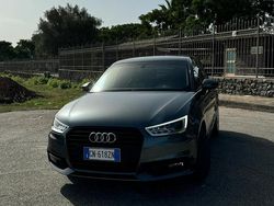 Grigio Usata 2018 Audi A1 Due volumi | 17.300 € (Buon prezzo)