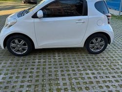 Bianco Usata 2009 Toyota iQ Due volumi | 6500 €