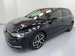 Nero Usata 2021 VW Golf VIII Style Tre volumi | 23.800 € (Buon prezzo)