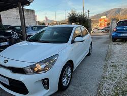 Bianco Usata 2020 Kia Rio Due volumi | 9990 € (Buon prezzo)