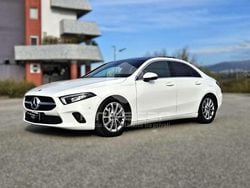 Bianco Usata 2020 Mercedes A180 Tre volumi | 23.990 € (Buon prezzo)
