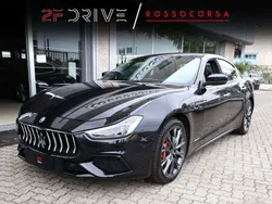 Nero assoluto micalizzato Usata 2020 Maserati Ghibli Coupé | 47.900 € (Buon prezzo)