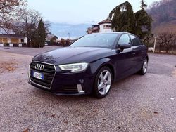 Blu Usata 2017 Audi A3 Sport Tre volumi | 13.900 € (Buon prezzo)