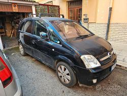 Nero Usata 2005 Opel Meriva Monovolume | 1500 € (Buon prezzo)