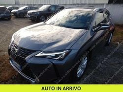 Grigio Usata 2022 Lexus UX 250h Business Edition SUV | 22.400 € (Ottimo prezzo)