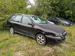 Nero Usata 2002 Fiat Marea Weekend Station wagon | 700 €