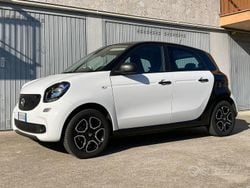 Bianco Usata 2015 Smart ForFour Due volumi | 8500 € (Buon prezzo)
