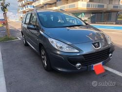 Grigio Usata 2006 Peugeot 307 Station wagon | 1600 € (Buon prezzo)