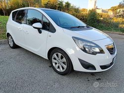 Bianco Usata 2012 Opel Meriva Monovolume | 4990 € (Buon prezzo)