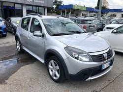 Grigio Usata 2012 Dacia Sandero Stepway Tre volumi | 4990 € (Buon prezzo)