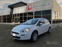 Bianco Usata 2013 Fiat Punto Easy Tre volumi | 4590 € (Buon prezzo)