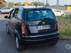 Nero Usata 2010 Lancia Musa Monovolume | 3200 € (Buon prezzo)