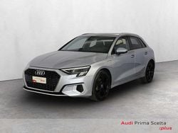 Argento fioretto metallizzato Usata 2021 Audi A3 Sportback Advanced Due volumi | 29.900 € (Cara)