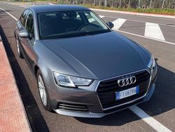 Usata 2018 Audi A4 Tre volumi | 17.500 €