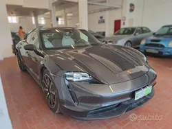 Antracite(met.) Usata 2020 Porsche Taycan 4S Performance Package Tre volumi | 61.000 € (Buon prezzo)