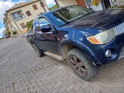 Blu Usata 2009 Mitsubishi L200 Pick-up | 15.000 € (Molto cara)