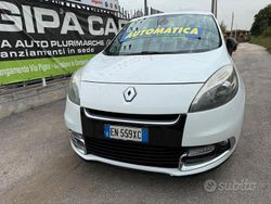 Bianco Usata 2012 Renault Scénic Bose Edition Monovolume | 5999 € (Buon prezzo)