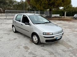 Grigio Usata 2004 Fiat Punto Due volumi | 600 € (Ottimo prezzo)