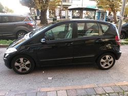 Nero Usata 2006 Mercedes A180 Due volumi | 4500 €
