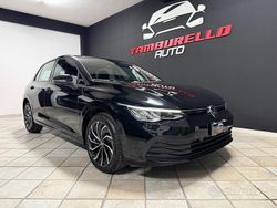 Nero Usata 2020 VW Golf Style Tre volumi | 18.490 € (Cara)