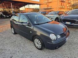 Grigio Usata 2003 VW Polo Trendline Tre volumi | 2500 € (Buon prezzo)