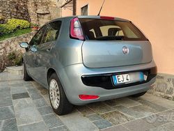 Grigio Usata 2011 Fiat Grande Punto Due volumi | 4350 € (Cara)