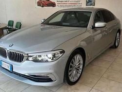 Grigio Usata 2017 BMW 530 Luxury Line Tre volumi | 26.900 € (Cara)