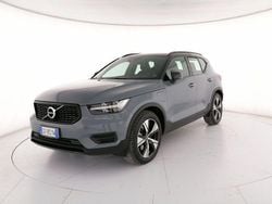Grigio Usata 2021 Volvo XC40 R-Design SUV | 28.900 € (Buon prezzo)