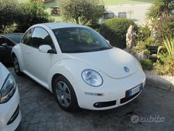 Bianco Usata 2008 VW Beetle Tre volumi | 4900 € (Cara)