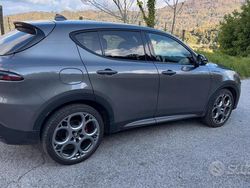 Grigio Usata 2022 Alfa Romeo Tonale SUV | 26.500 € (Buon prezzo)