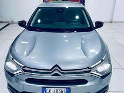 Grigio artense Usata 2022 Citroën C4 PureTech Tre volumi | 16.500 € (Buon prezzo)